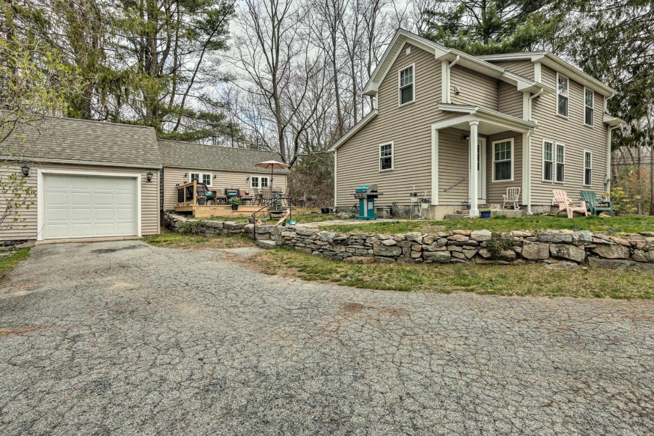 Remodeled Farmhouse In Waterford Near 2 Beaches! Exterior foto
